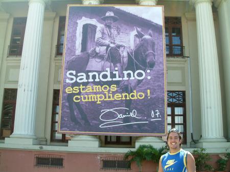 Sandino siempre esta presente!!