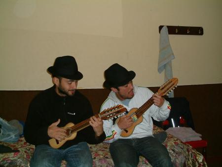 Listo para tocar en las micros!!! La Paz, Bolivia